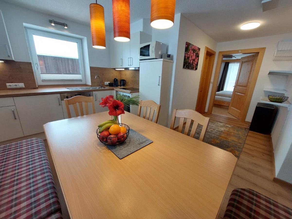Viktors Apartments Σανκτ Αντόν αμ Άλμπεργκ Εξωτερικό φωτογραφία