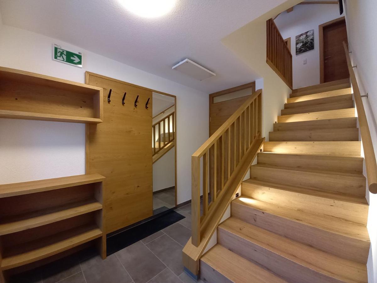 Viktors Apartments Σανκτ Αντόν αμ Άλμπεργκ Εξωτερικό φωτογραφία